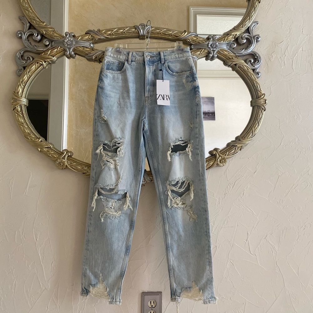 BRAND NEW WITH TAGS ZARA HIGH RISE MOM FIT JEANS SIZE 6 USA/ 38 EUR